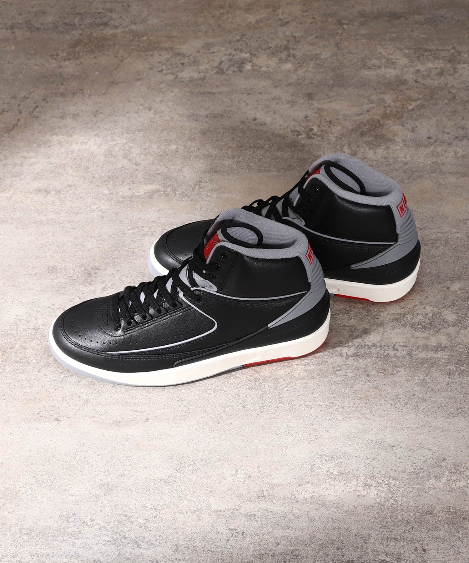 Air Jordan 2 Retro - DR8884-001