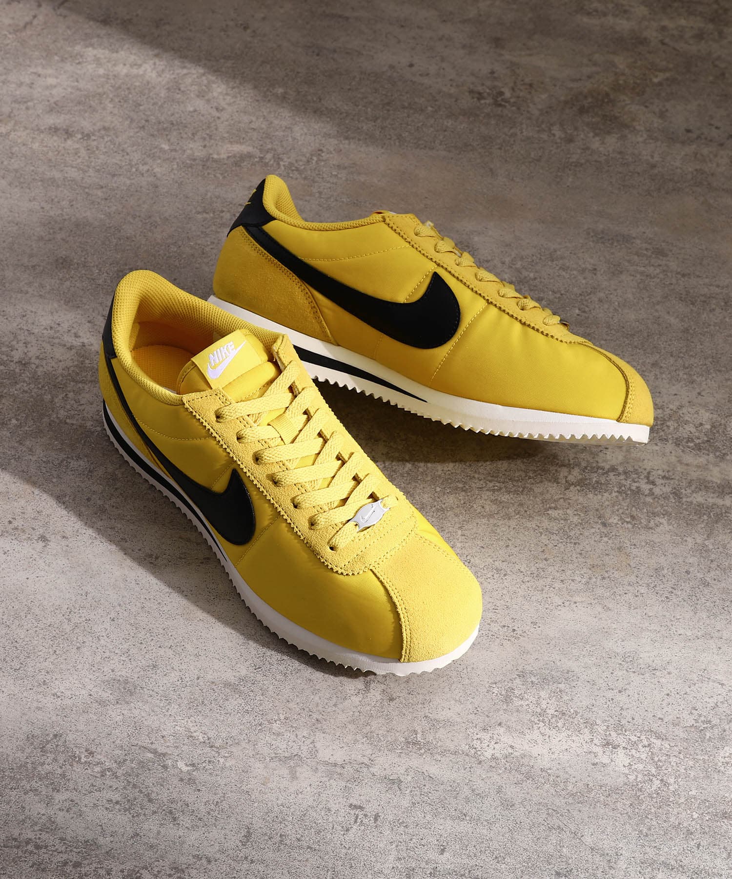 Nike Wmns Cortez - DZ2795-700
