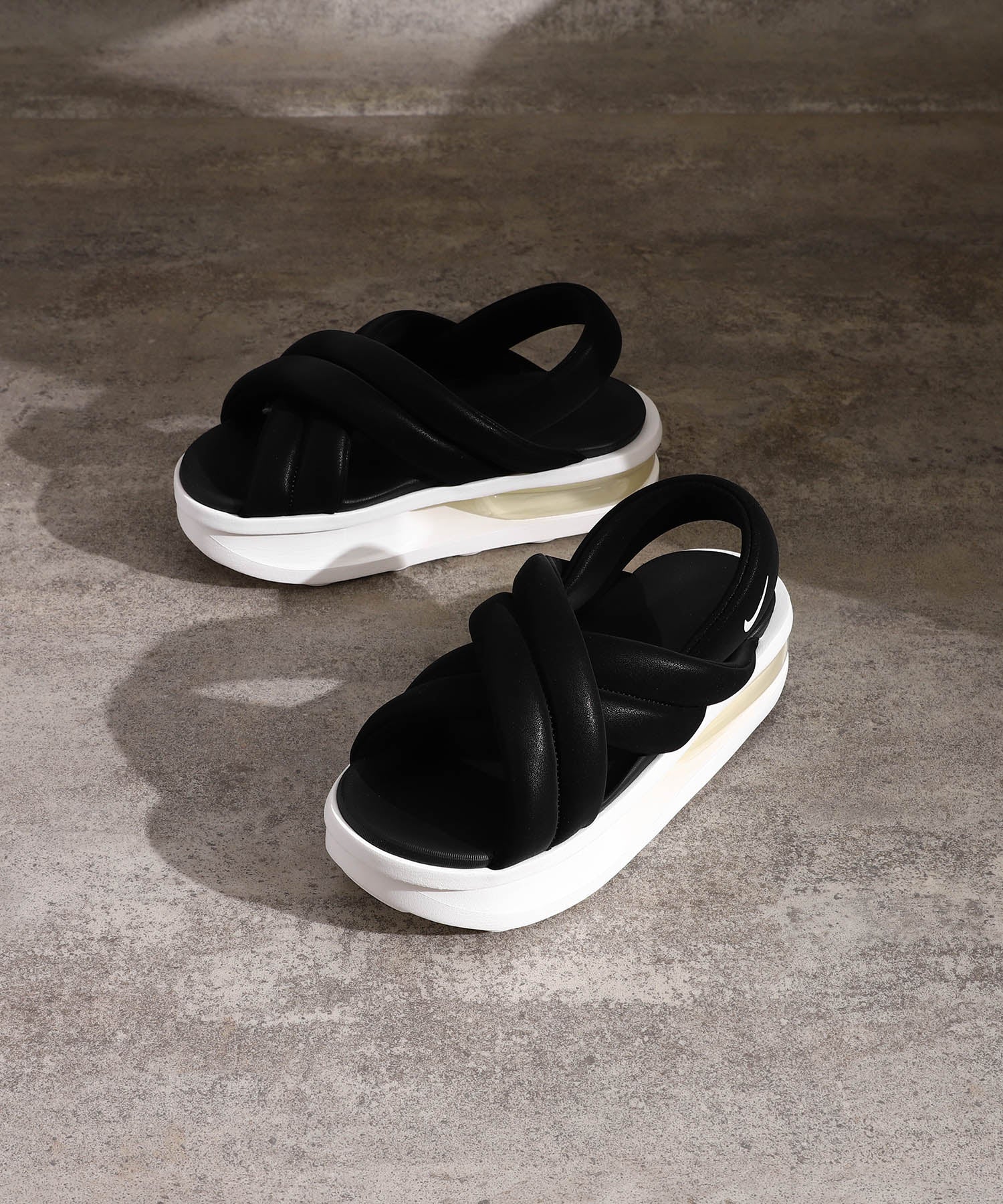 Nike WMNS Air Max Isla Sandal Black 新作 人気 - 靴