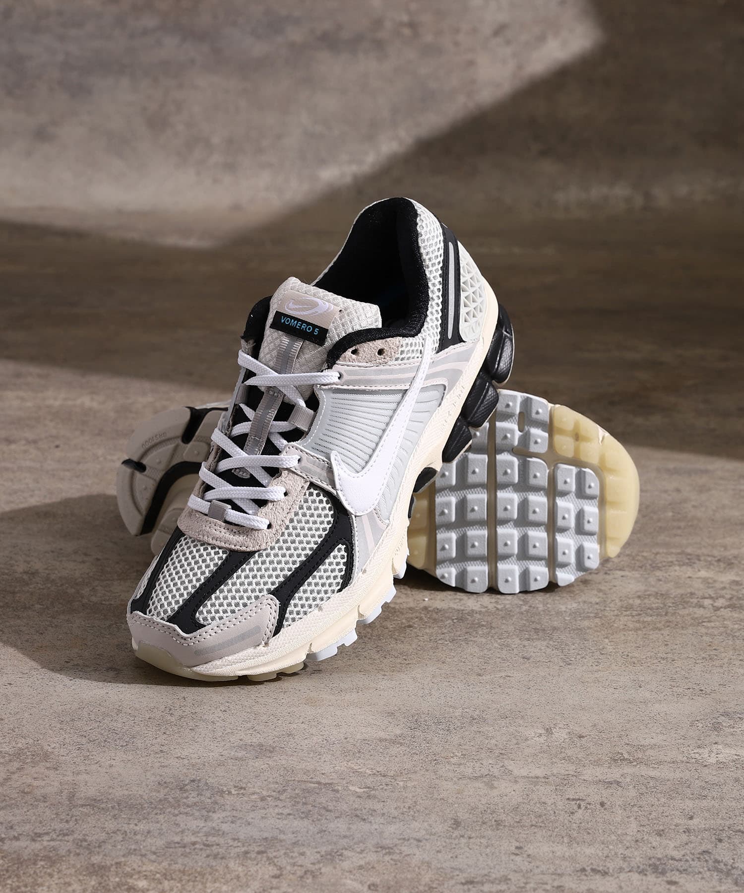Nike Zoom Vomero 5 Prm - FN7649-110