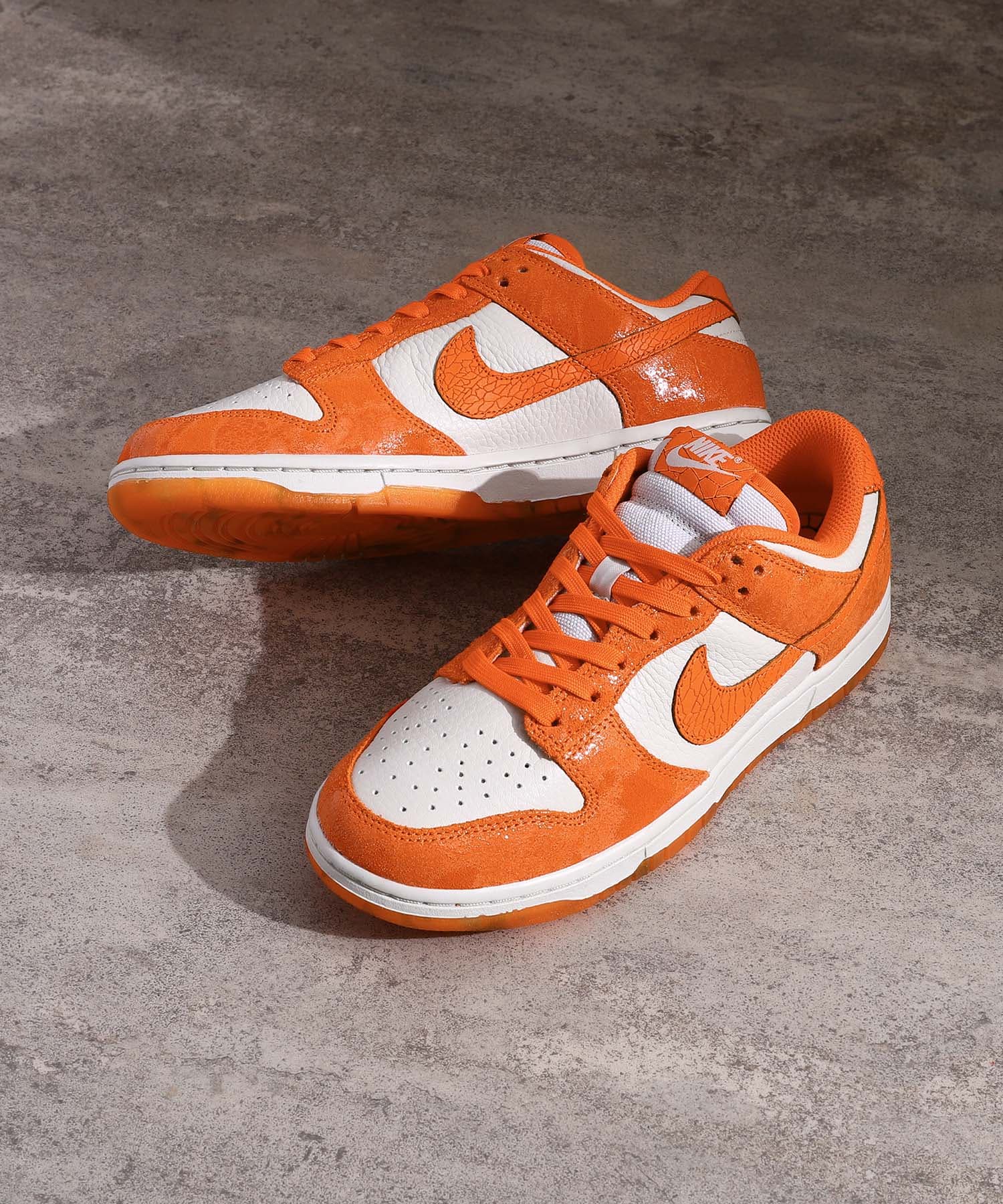 Nike Wmns Dunk Low - FN7773-001