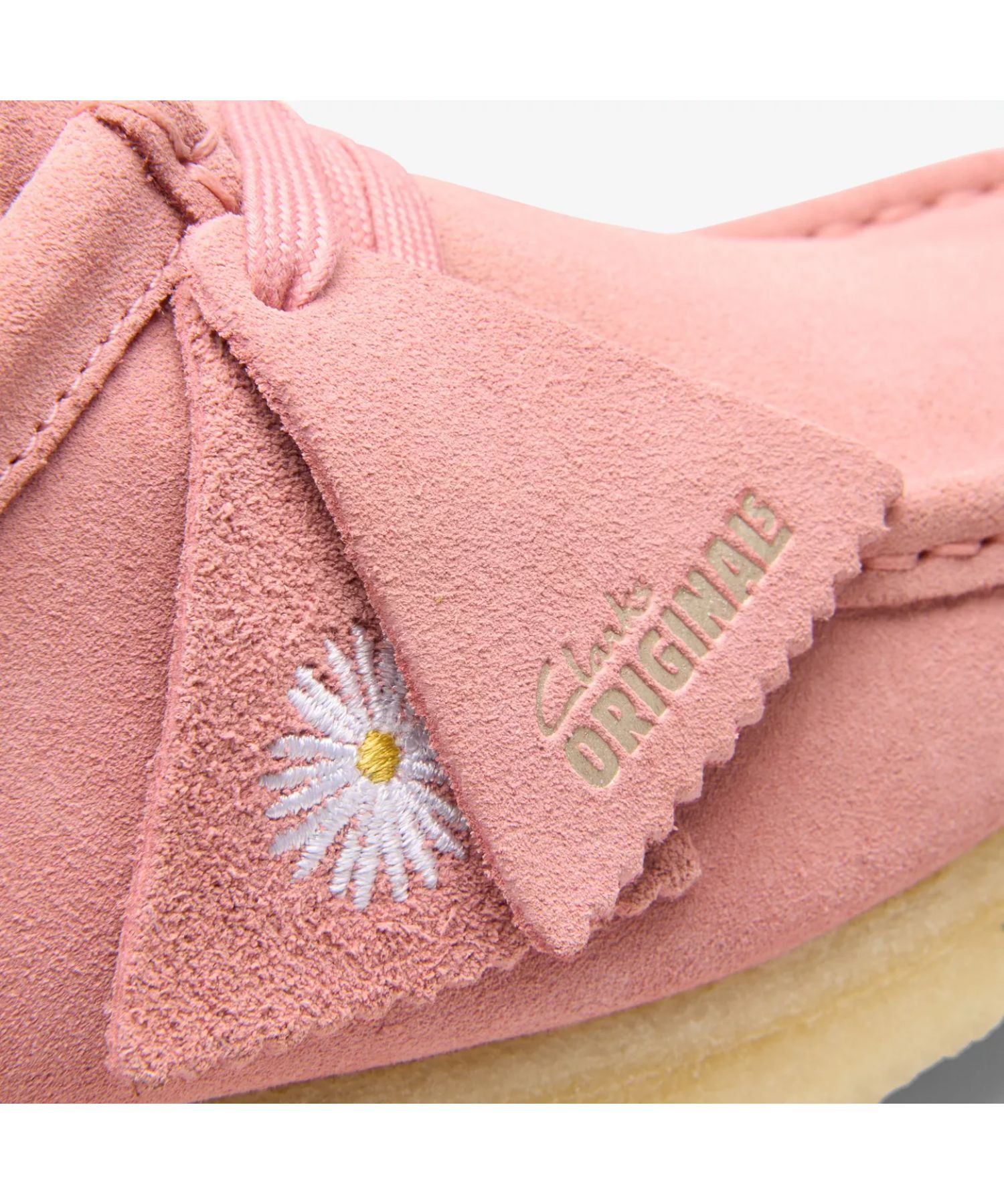 Clarks / クラークス / Wallabee. Blush Pink Suede