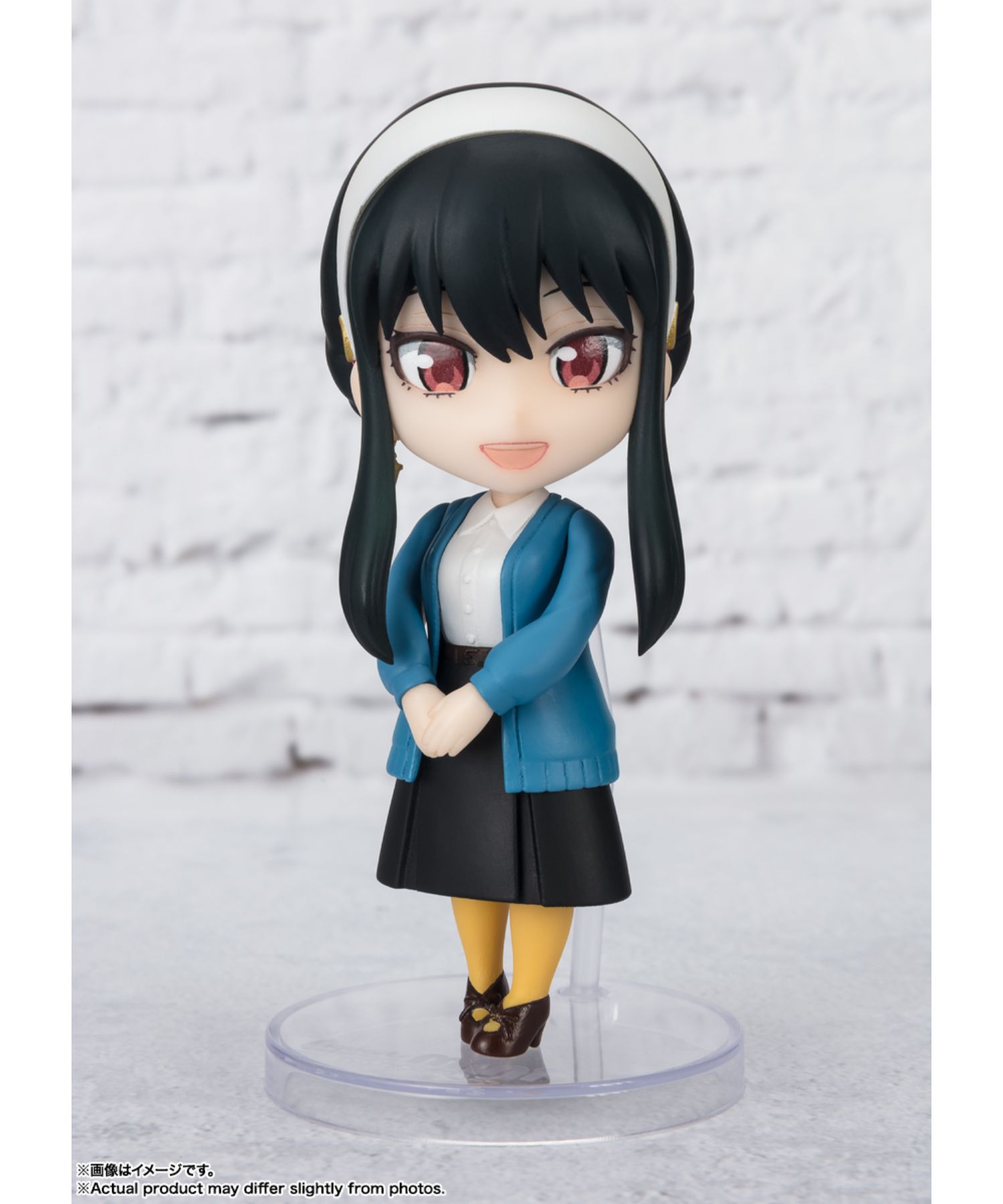 Figuarts Mini ヨル・フォージャー -おでけけこーで-