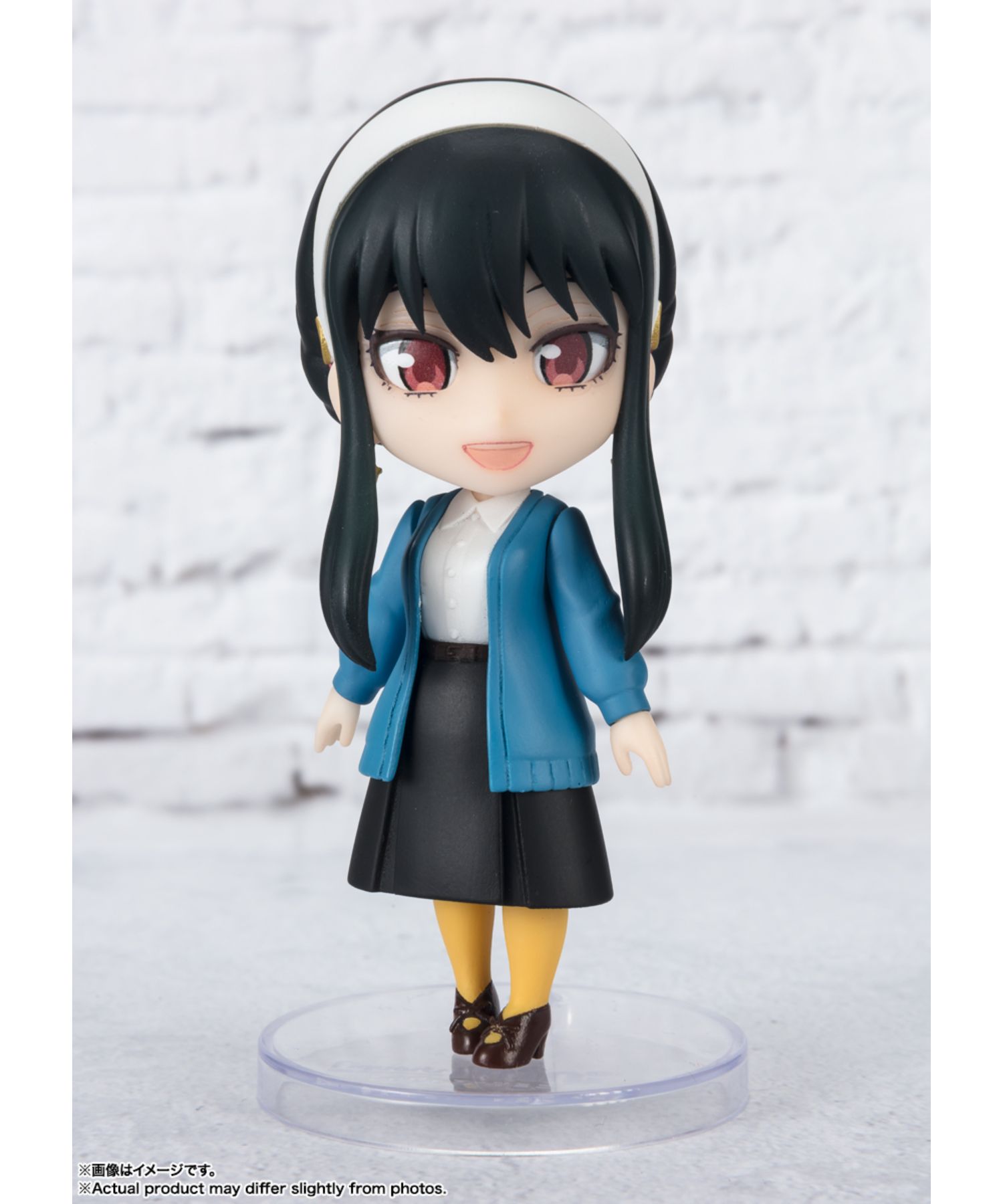 Figuarts Mini ヨル・フォージャー -おでけけこーで-