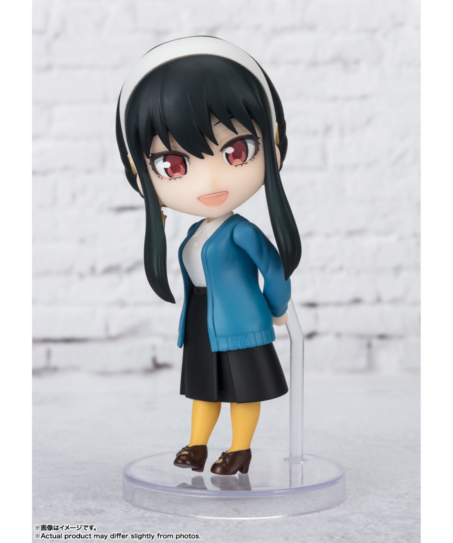 Figuarts Mini ヨル・フォージャー -おでけけこーで-
