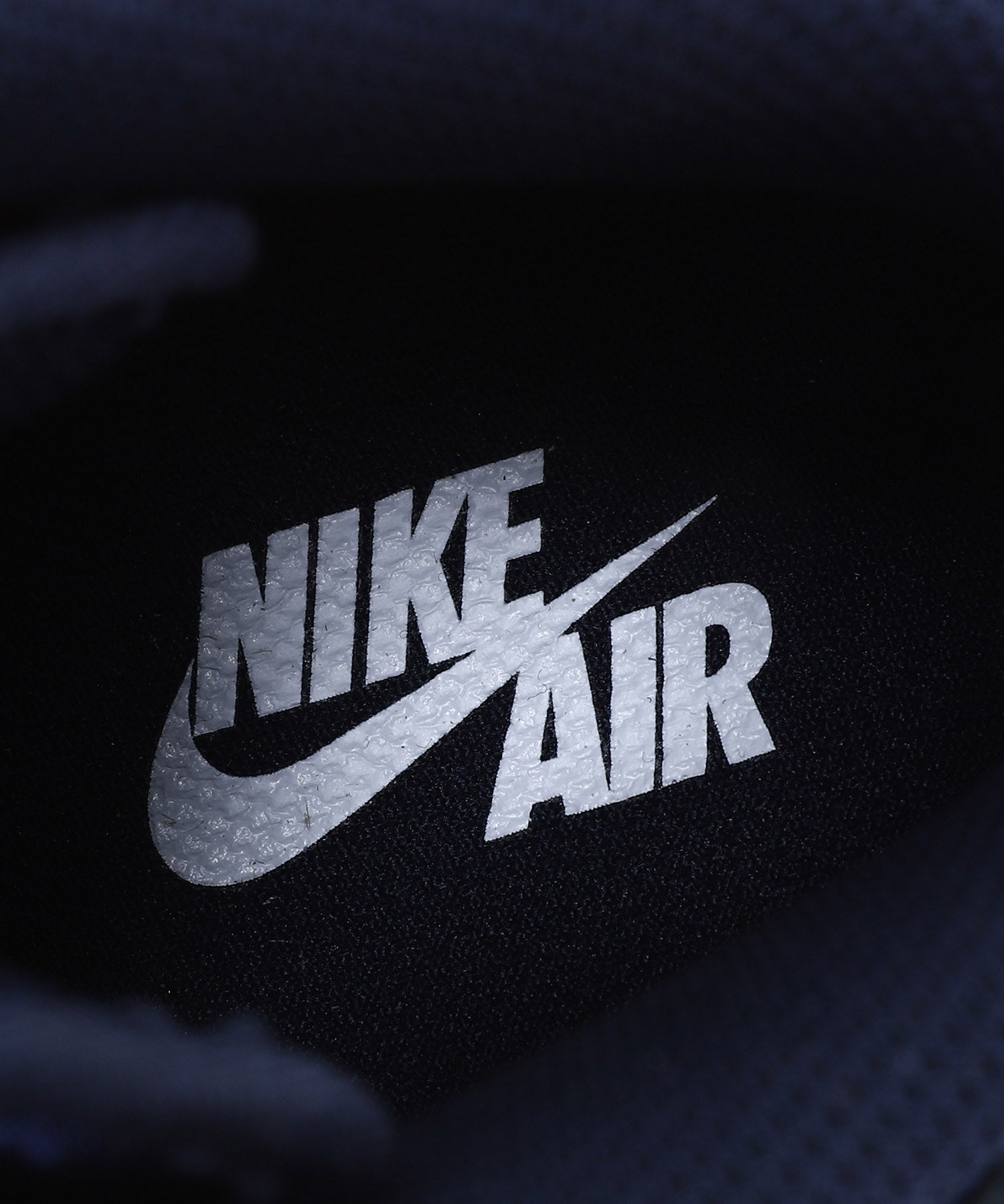 Nike / ナイキ / Nike Wmns Air Force 1 07 Mid