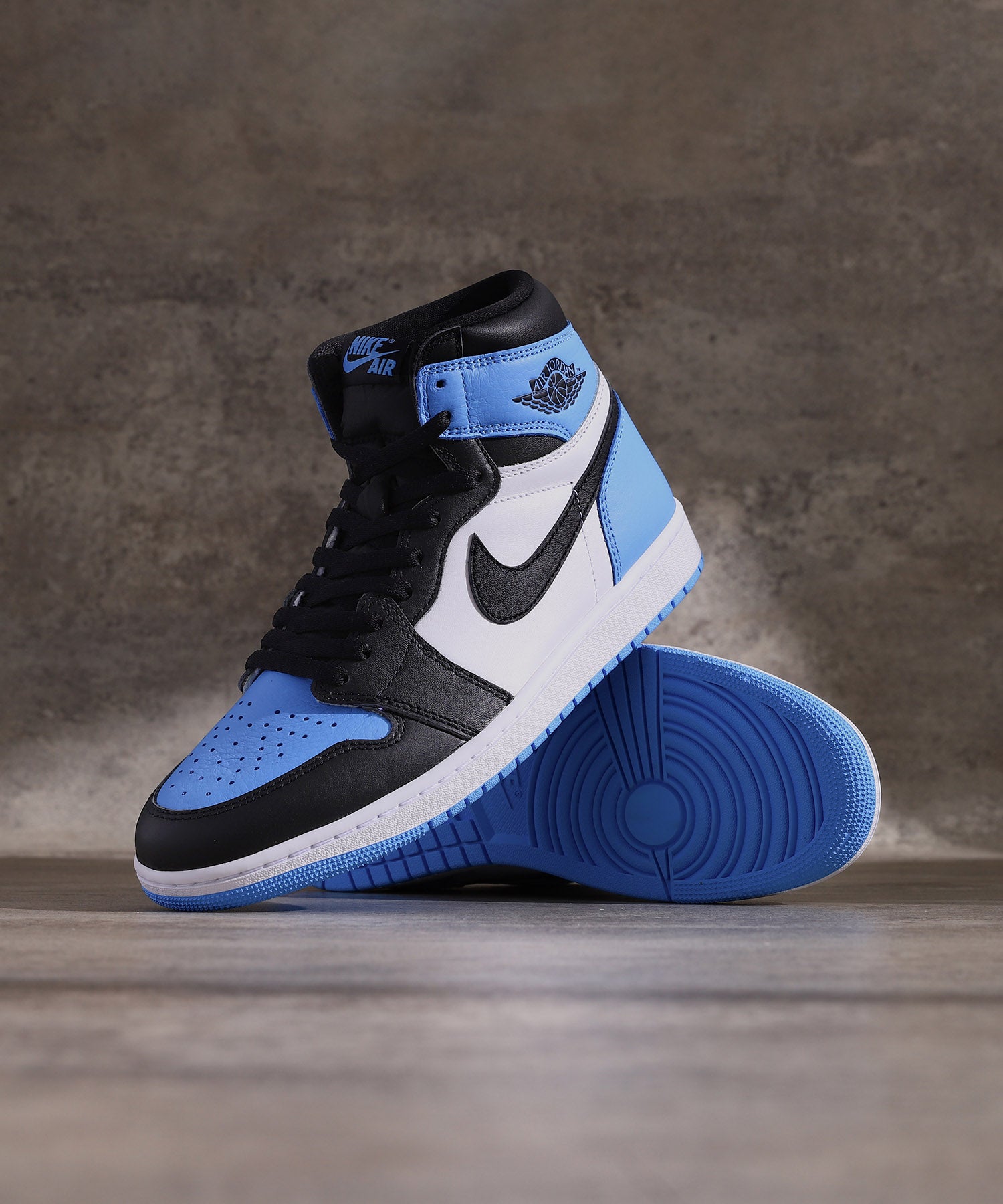 【Raffle】 Air Jordan 1 Retro High Og - DZ5485-400