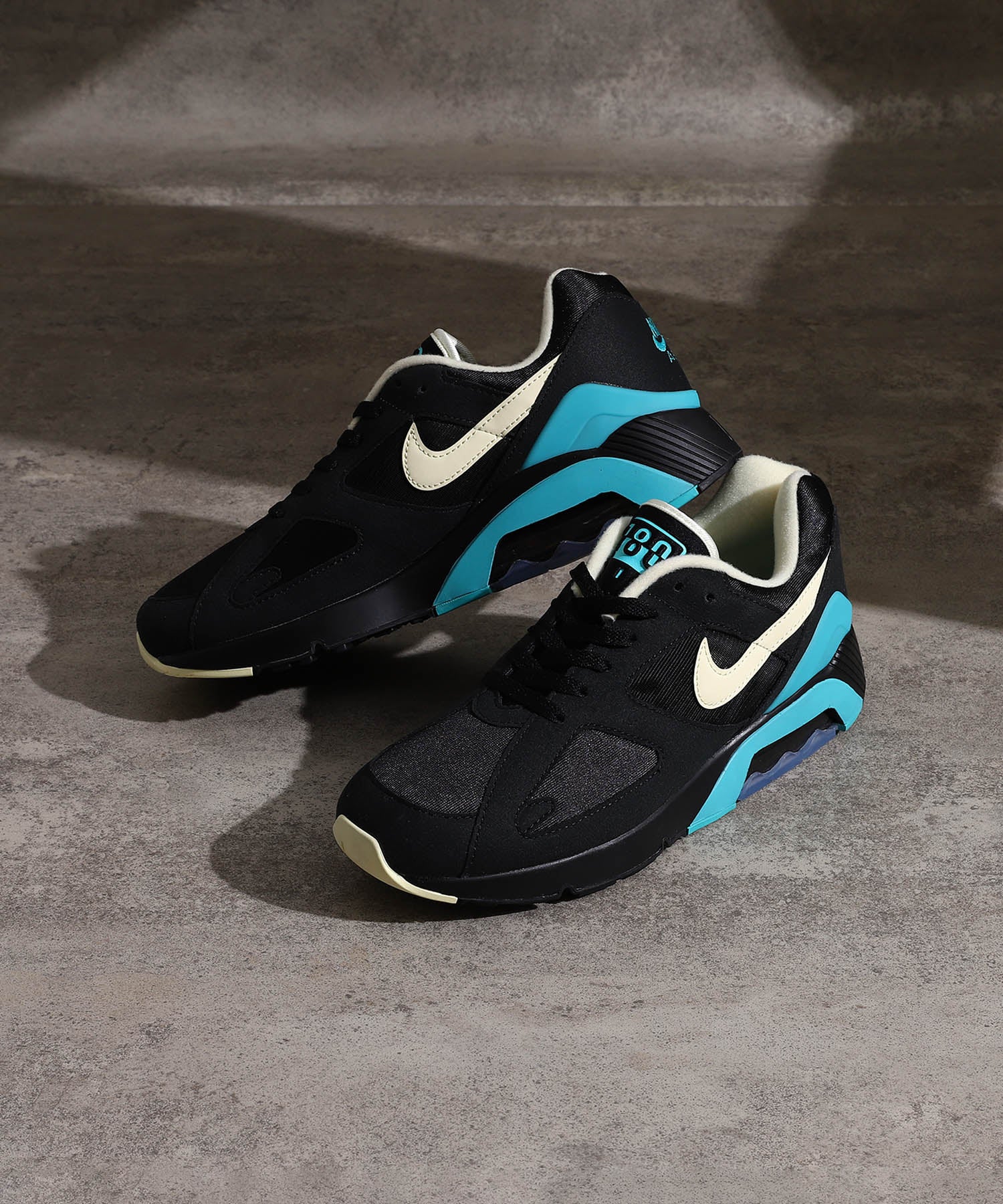 Nike Air 180 - FJ9259-001