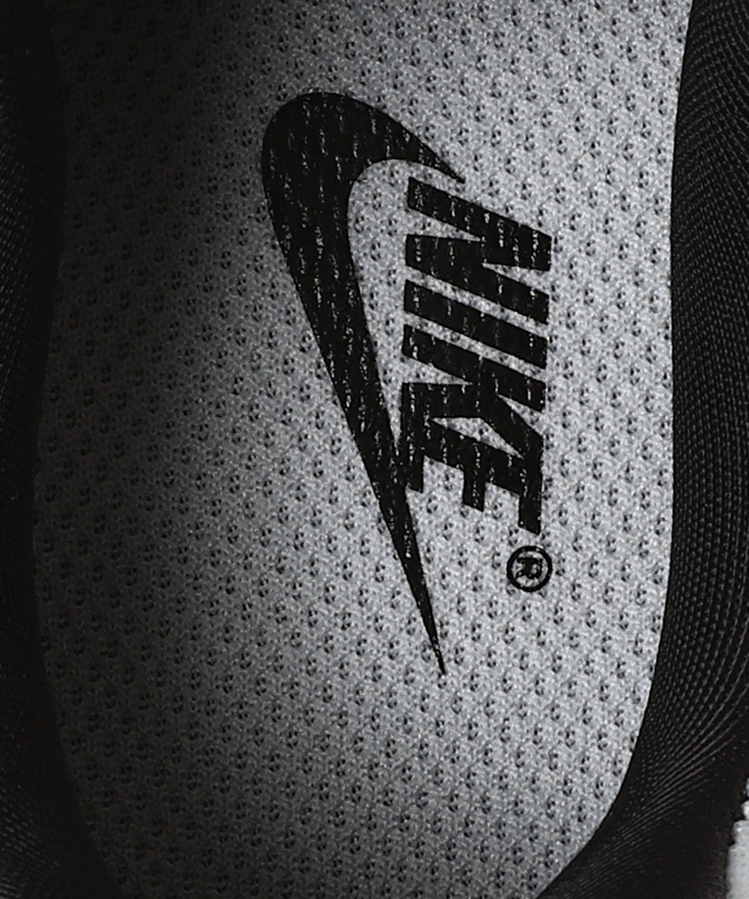 Nike Wmns V2K Run