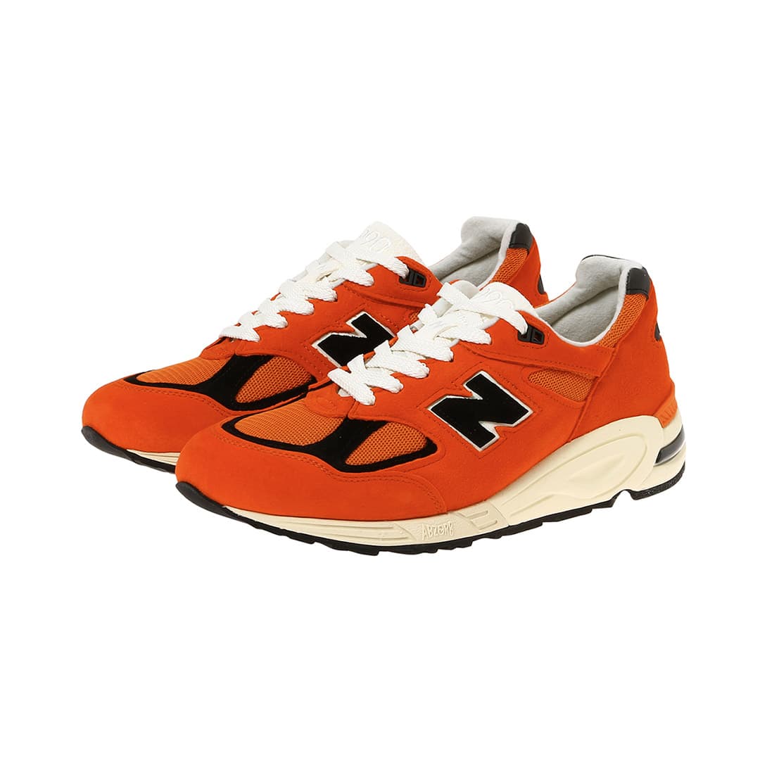 new balance M990AI2