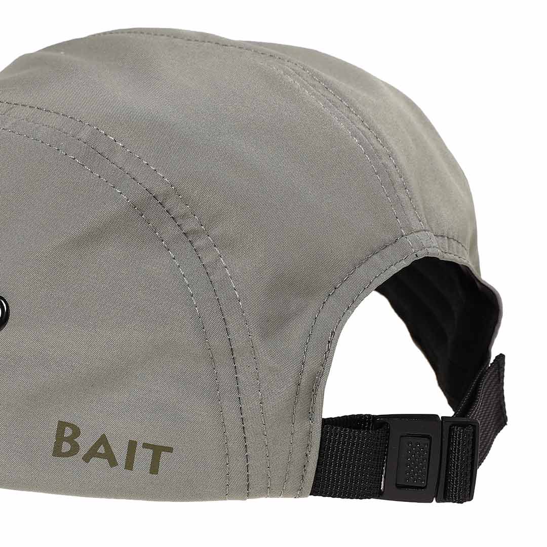 < BAITSABRETOOTH CAP > - 235-BAT-CAP-003