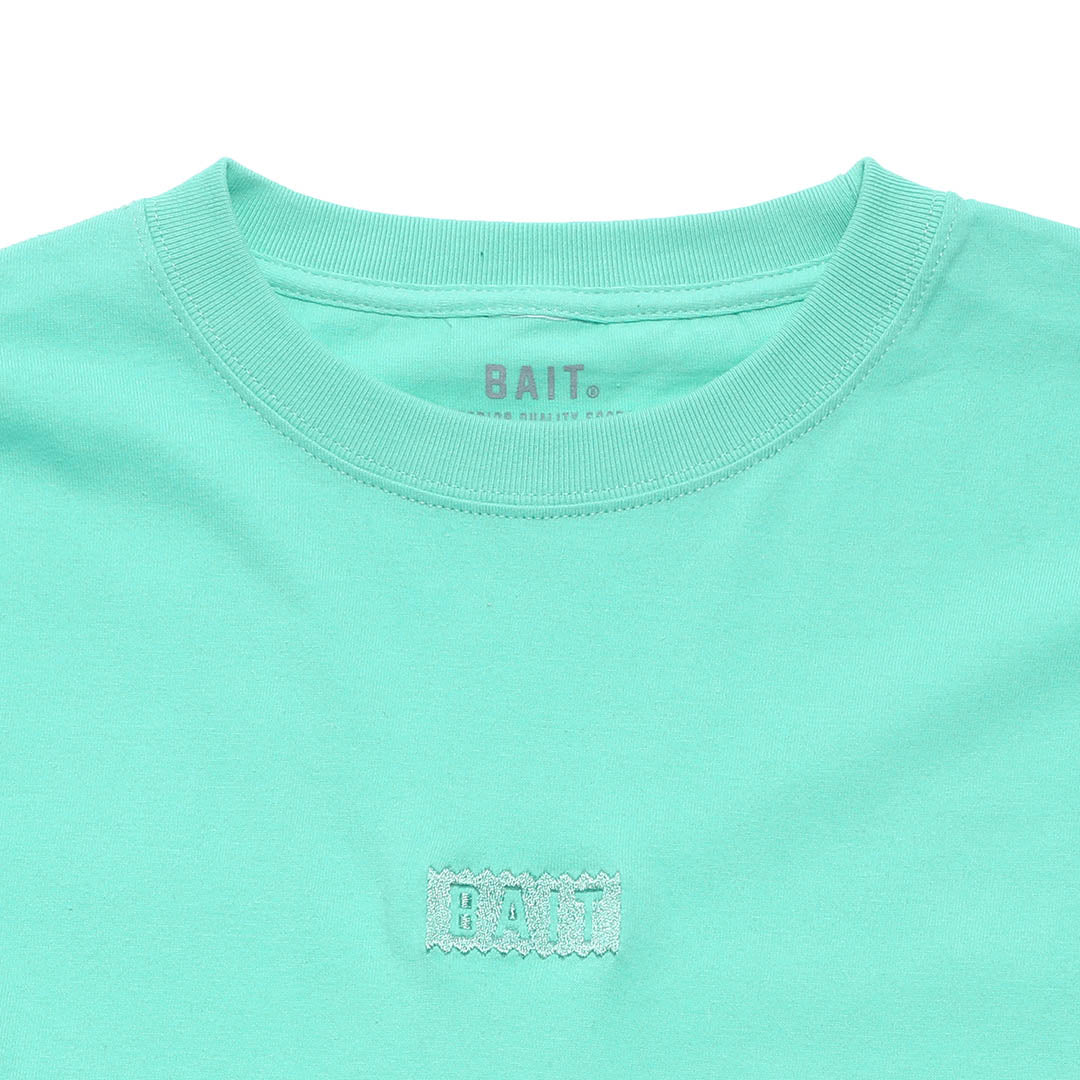 <【SALE】 BAIT 23SS EMBROIDERY LSTEE > - 234-BAT-TEE-002